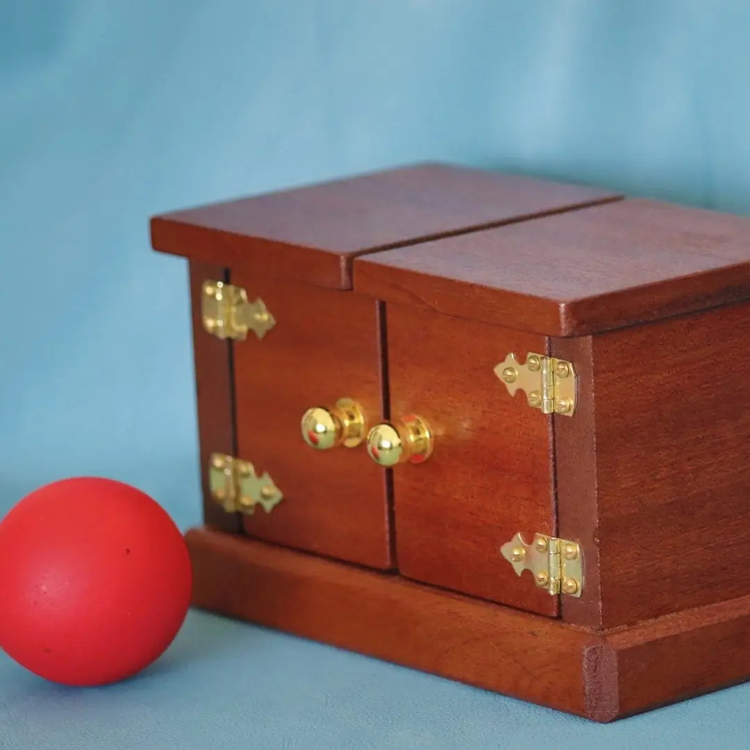 Sucker sliding billiard ball box - Standard size