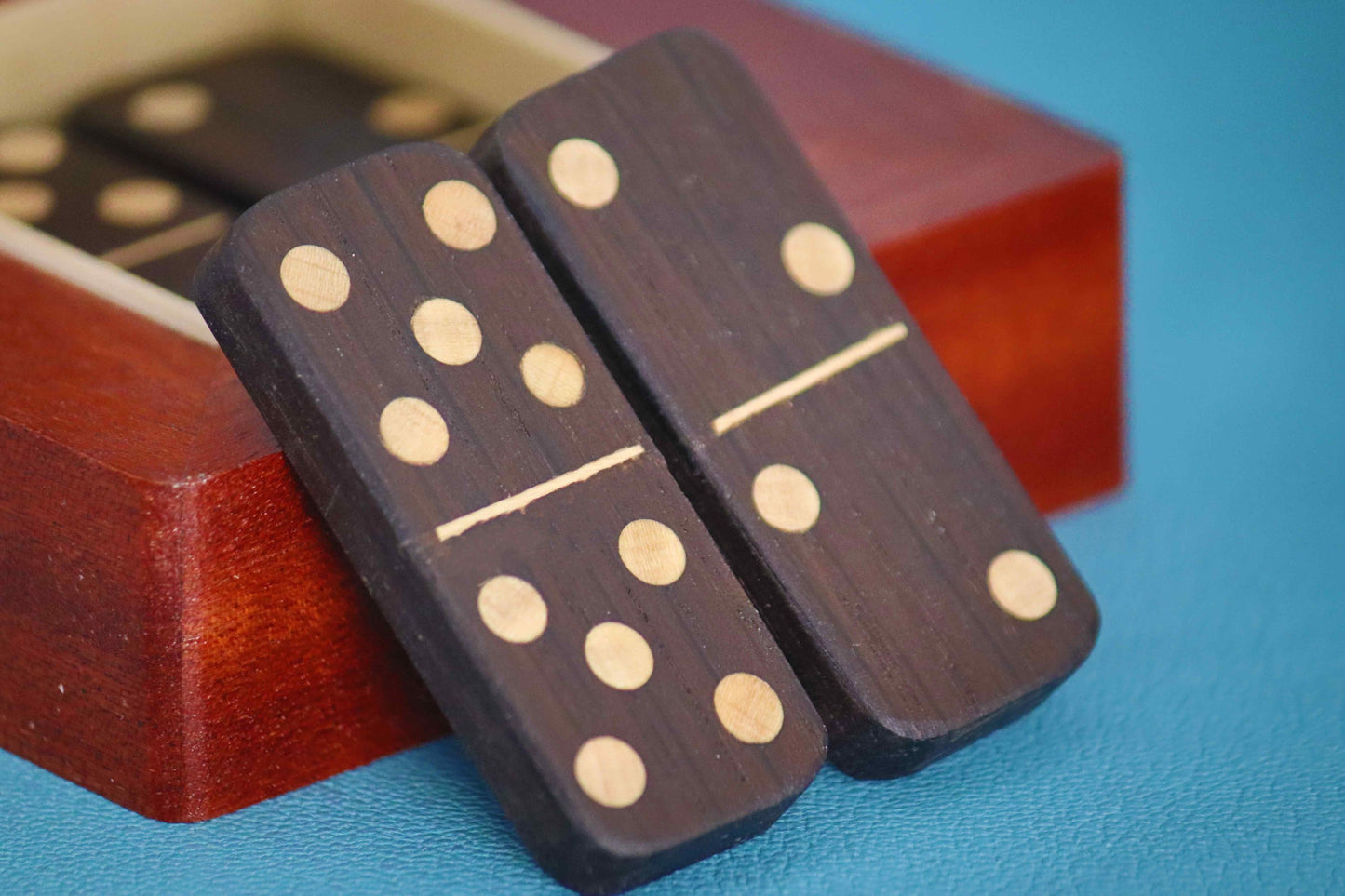 Dizzy Dominoes